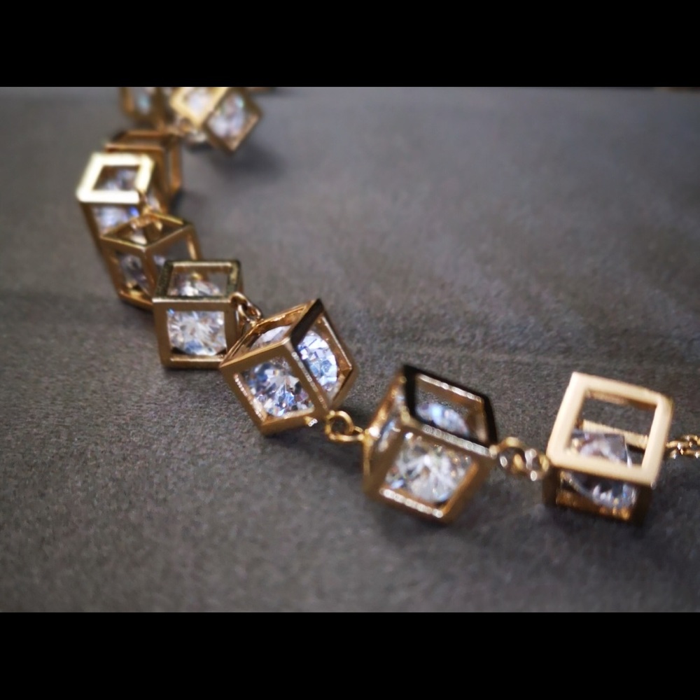 Diamond Box Cube Zirconia Necklace